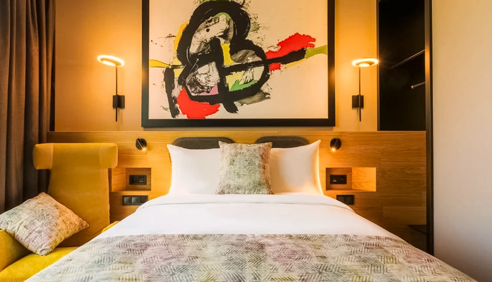 هتل رادیوس تفلیس